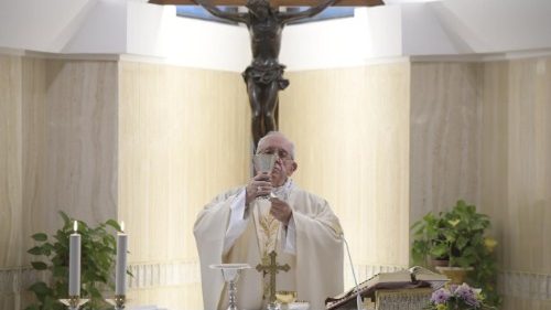 Papa Francesco: la misericordia è lo stile del cristiano