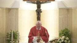 Le Pape célébrant la messe à Sainte-Marthe, le 20 septembre 2018.