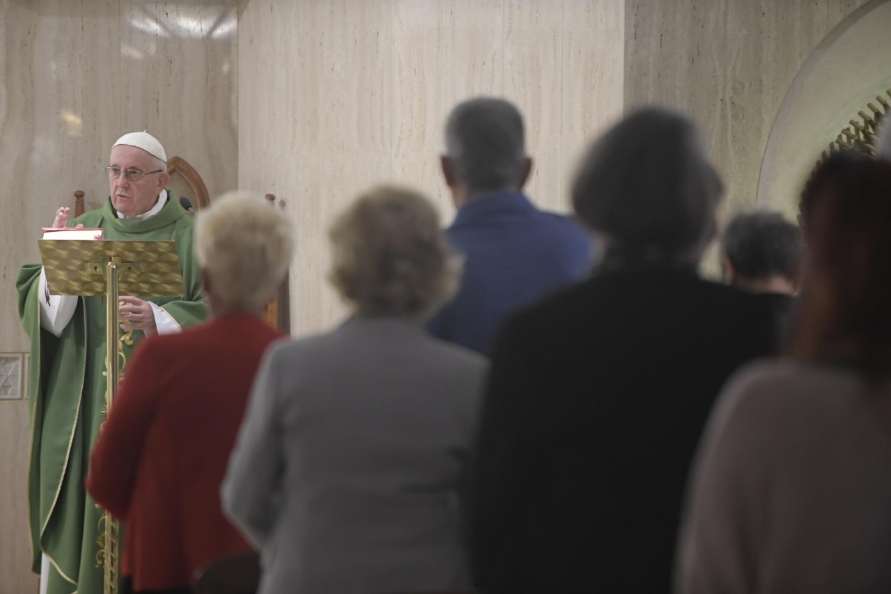Papa celebra a missa na Casa Santa Marta