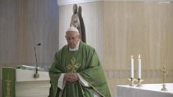 Papst Franziskus bei der Heiligen Messe am Freitagmorgen