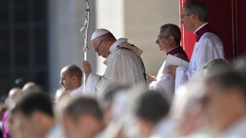 Pavens preken under helligkåringsmessen 