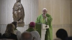 Papież podczas Mszy w Domu św. Marty