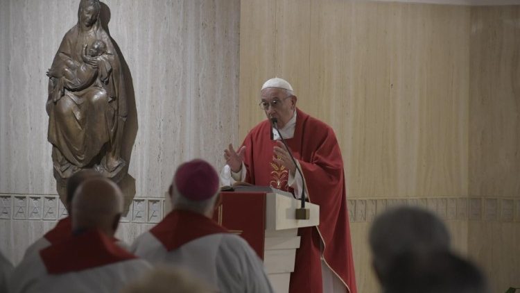 Popiežius Pranciškus Šv. Mortos namų koplyčioje