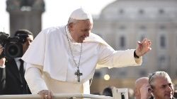 教皇フランシスコ、2018年11月14日、バチカンでの一般謁見
