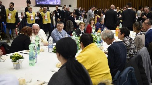Pope Francis’ lunch with the poor