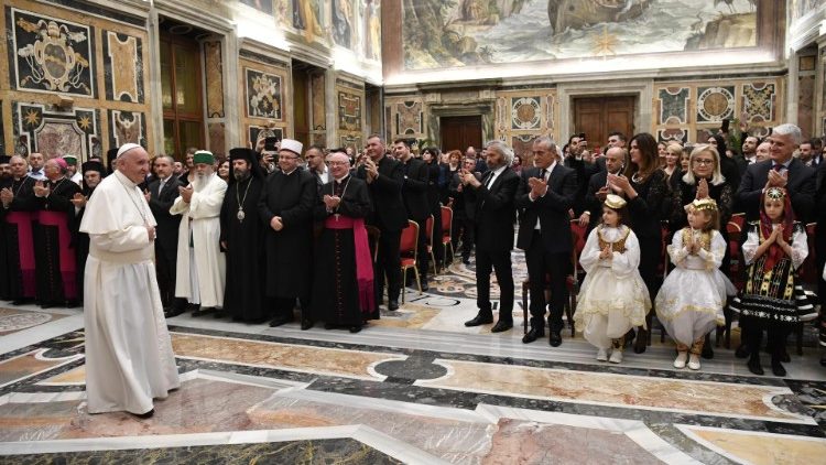 Popiežius ir albanai piligrimai