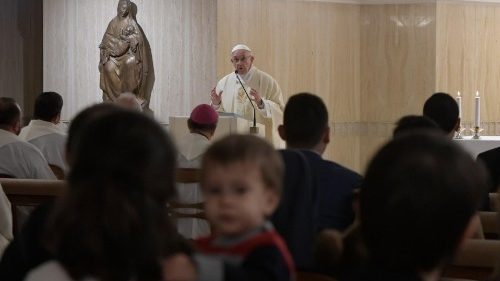 Ranná homília pápeža Františka: Štedrosť v drobných veciach vedie k veľkodušnosti