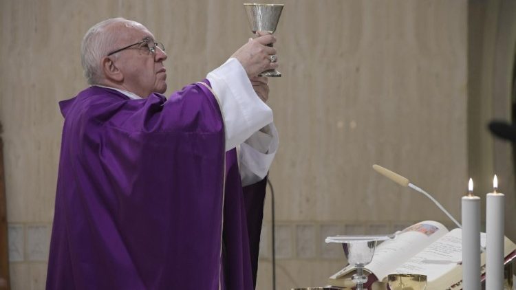 Paven: ‘Forbered julen med troens mod'