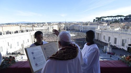 Pope's Urbi et Orbi message and blessing of 25 December 2018