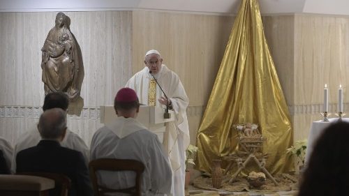 Papa a S. Marta: la cultura dell'indifferenza è l'opposto dell’amore di Dio