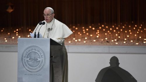 Papst in Abu Dhabi: „Keine Gewalt kann religiös rechtfertigt werden“