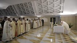 Le Pape célébrant la messe le 10 mai 2019 à la chapelle de la Maison Sainte-Marthe.