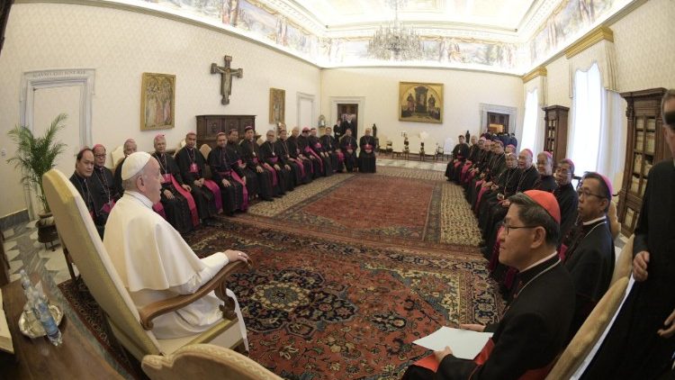 Filipínští biskupové při návštěvě ad limina Apostolorum (2019)
