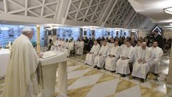 Папа падчас св. Імшы ў капліцы Дома св. Марты