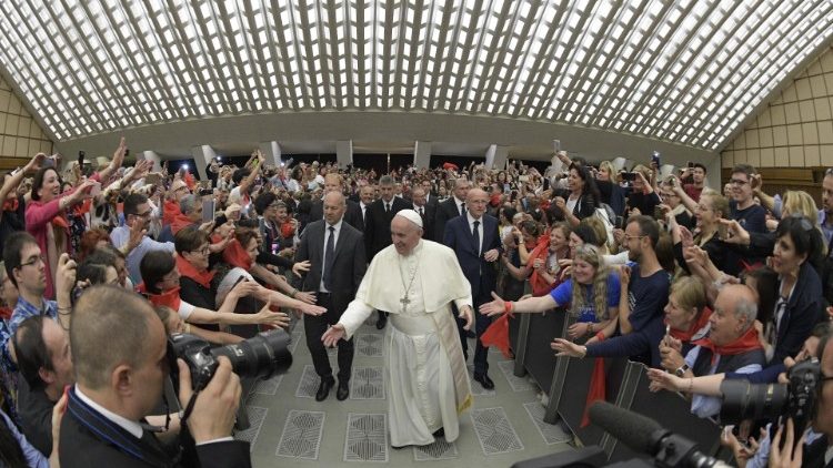 O encontro do Papa com o Catholic Charismatic Renewal International Service em 8 de junho de 2019