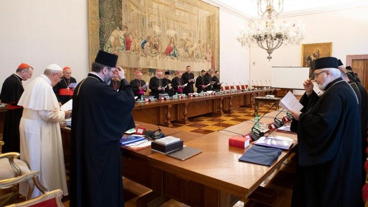 프란치스코 교황과 우크라이나 그리스 동방 가톨릭교회 주교들의 회의