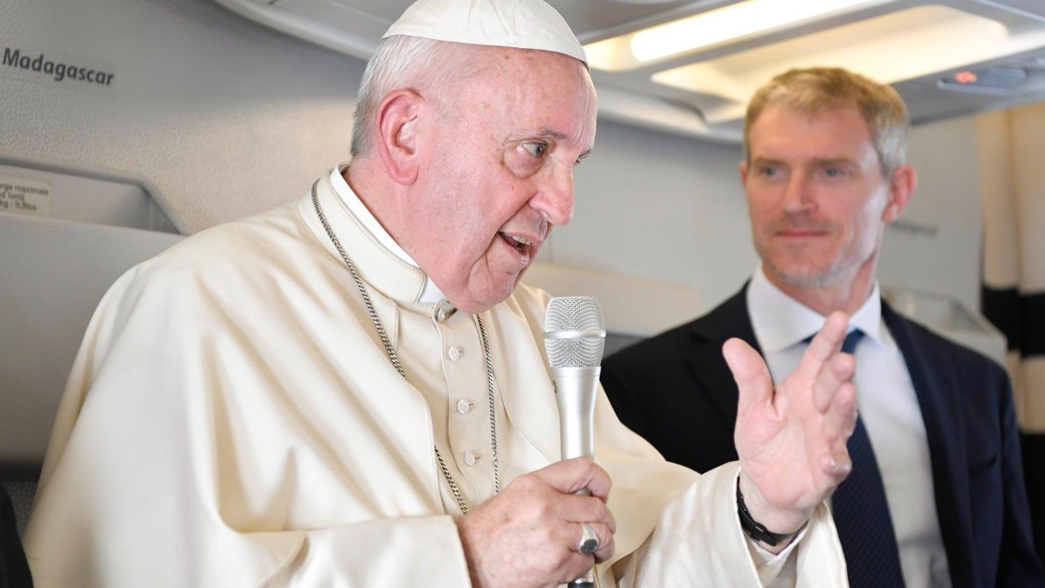 Conférence de Presse du pape François, dans son avion de retour de l'Afrique, le 10 septembre 2019 ("Je n'ai pas peur des schismes", dit le pape) Cq5dam.thumbnail.cropped.1500.844