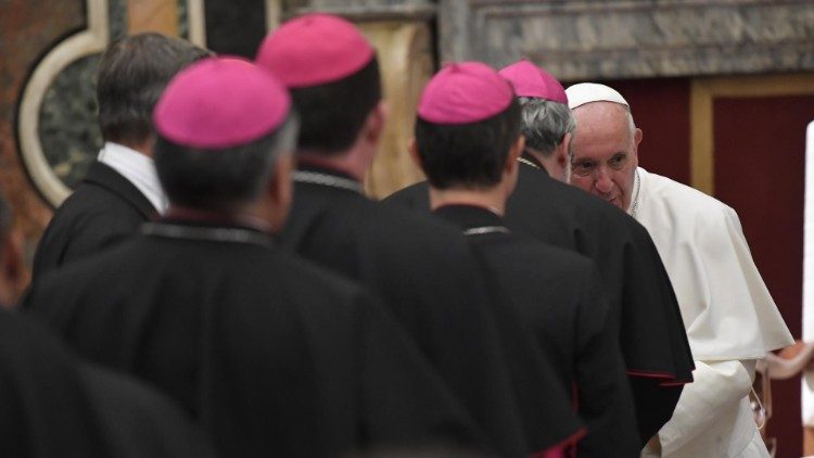 教宗接見新晉牧的主教