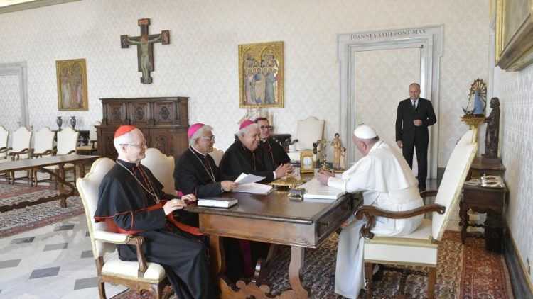  Papa Françesku me anëtarët e Këshillit Ipeshkvnor Latinoamerikan (CELAM)