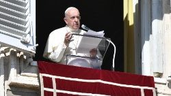 Le Pape François lors de l'Angélus, dimanche 27 octobre 2019. 