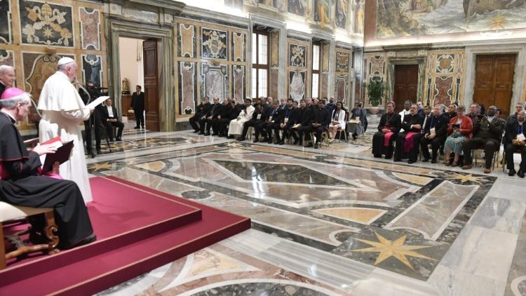 Папа Франциск на встрече с участниками встречи региональных и национальных ответственных за пенитенциарное служение