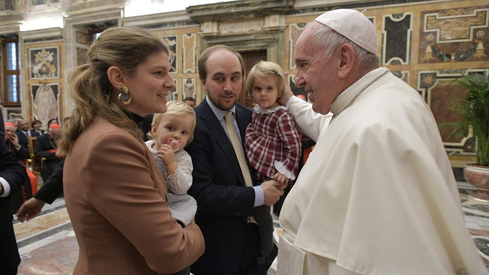 Audiência do Papa Francisco à Plenária do Dicastério para os Leigos, a Família e a Vida - 16.11.2019 (Vatican Media)