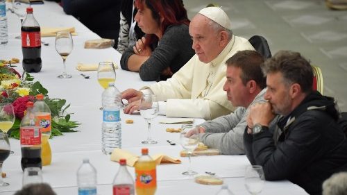 Pape François : «Les pauvres sont un sacrement du Christ»