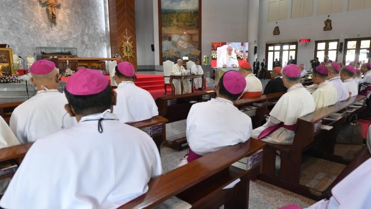 ĐTC gặp các giám mục Liên HĐGM Á châu trong chuyến tông du Thái Lan 2019