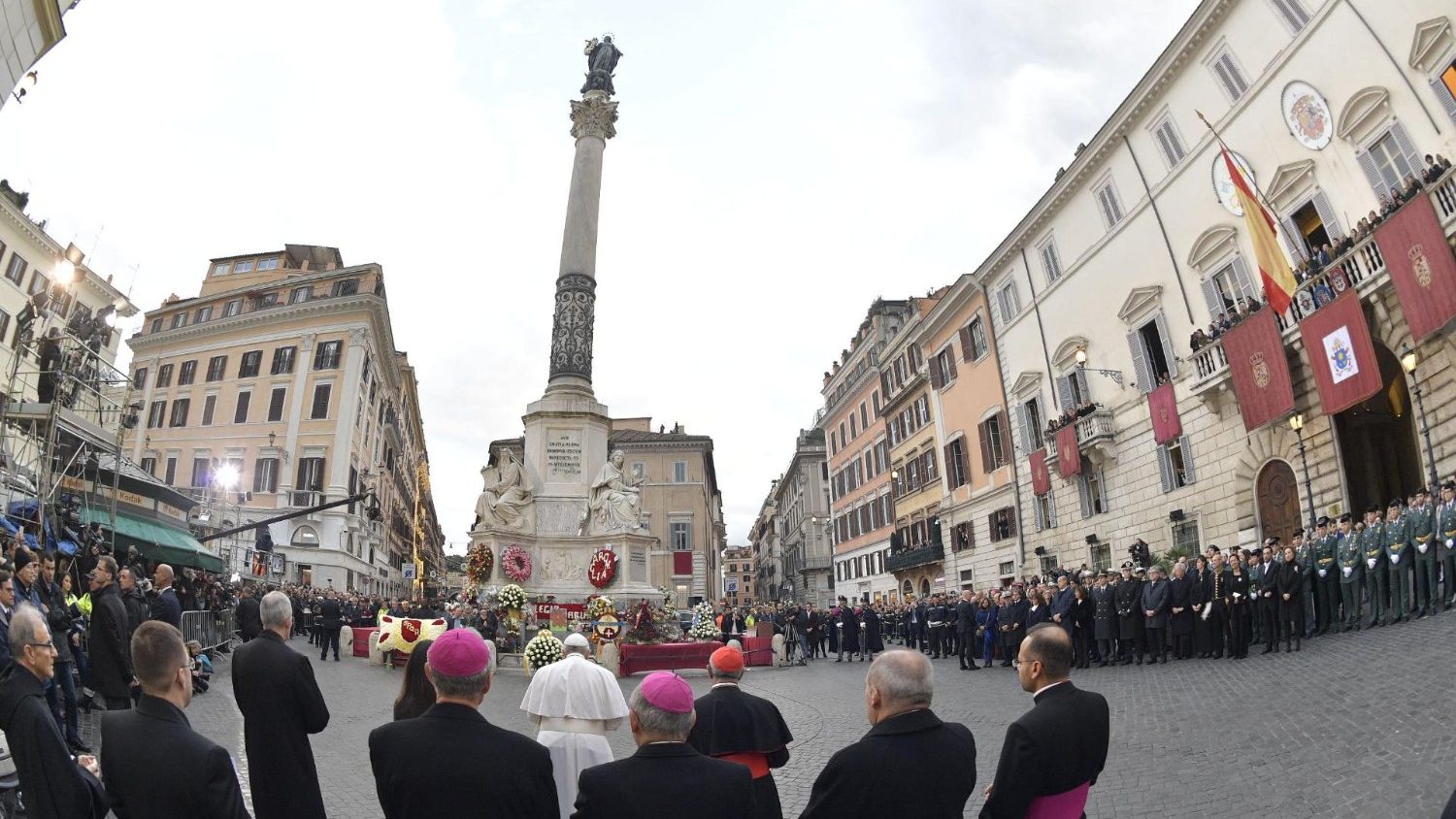 A tradicional Solenidade da Imaculada Conceição em Roma - Vatican News