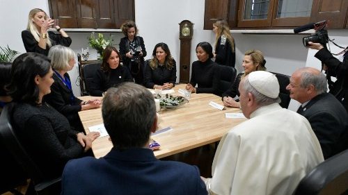 Papst Franziskus bei einem Treffen mit Vertretern von Scholas Occurrentes, Archivbild