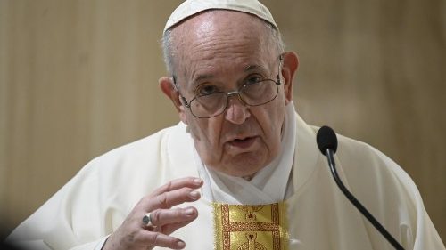 Папа предостерёг от опасности «виртуальной» веры