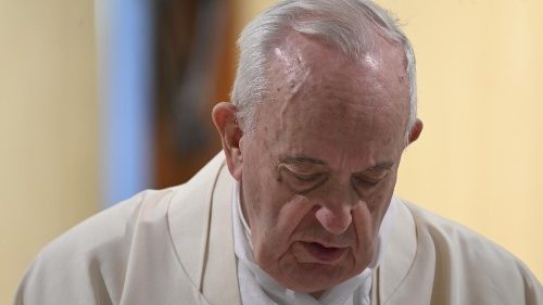 Frühmesse: Papst betet für Corona-Tote, die nicht verabschiedet wurden