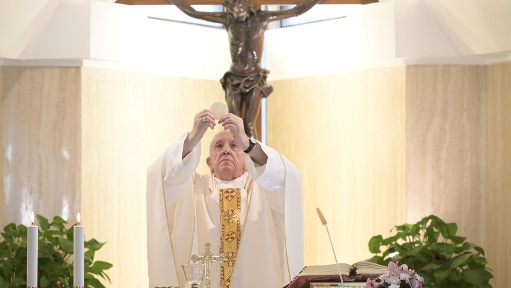 2020.07.08 Santa Messa celebrata da Papa Francesco nell'anniversario della sua visita a Lampedusa nel 2013