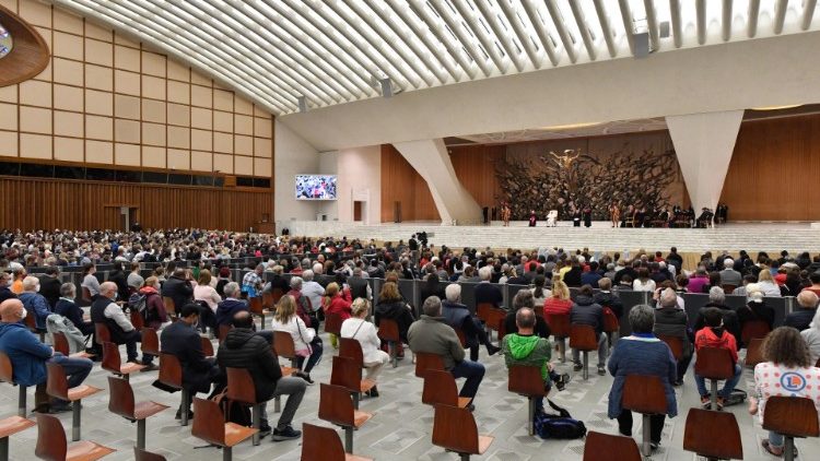 教皇フランシスコ　2020年10月21日の一般謁見　バチカン・パウロ6世ホール