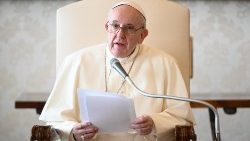 2020.11.25 Katekesi ya Papa Francisko 