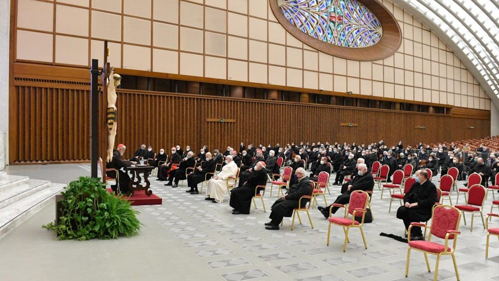Prédication de l'Avent par le cardinal Cantalamessa en Salle Paul VI