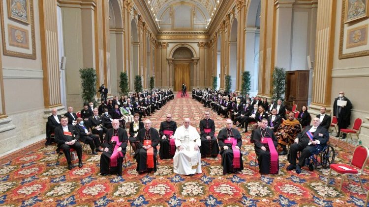 教皇フランシスコと駐バチカン外交団の新年の集い　2021年2月8日