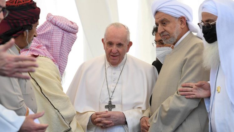 Le Pape François lors de la rencontre interreligieuse en Irak, le 6 mars 2021
