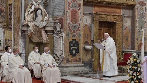 Папа: вера, лишённая дел милосердия, иссякает