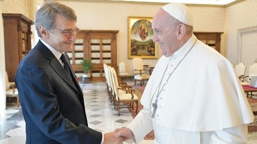 Sassoli: Papa Francesco, faro per l’Europa