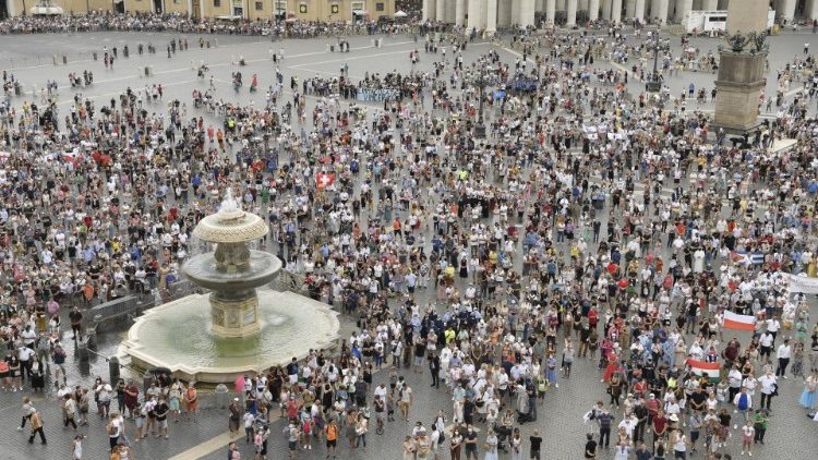 教皇フランシスコによるお告げの祈り　2021年7月25日　バチカン・聖ペトロ広場
