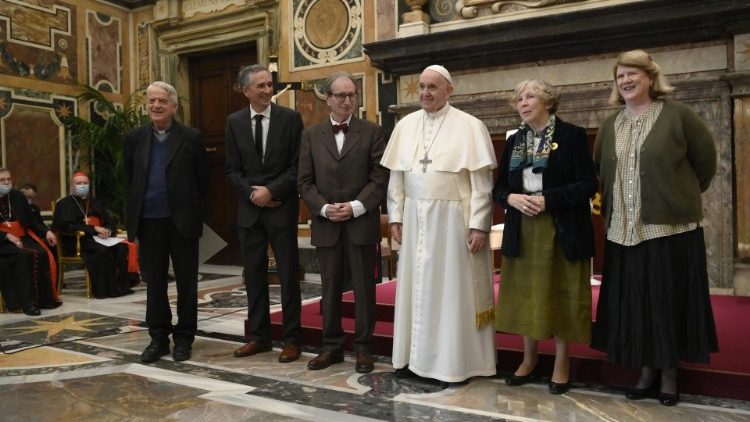 Pope Francis, Fr Federico Lombardi and Ratzinger Prize recipients