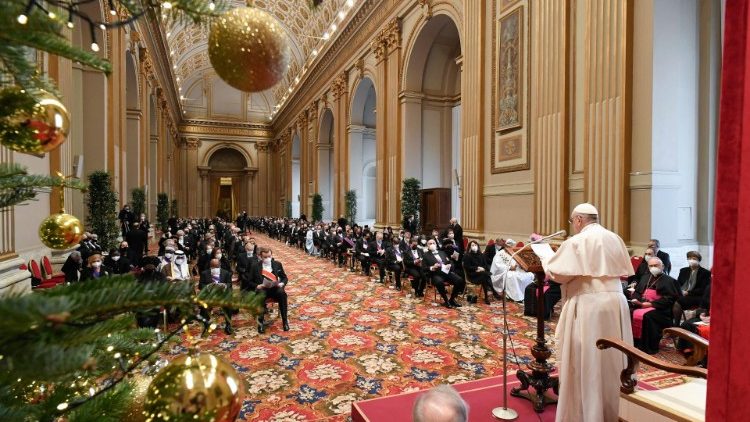 教皇フランシスコ、バチカン駐在外交団に新年の挨拶　2022年1月10日　