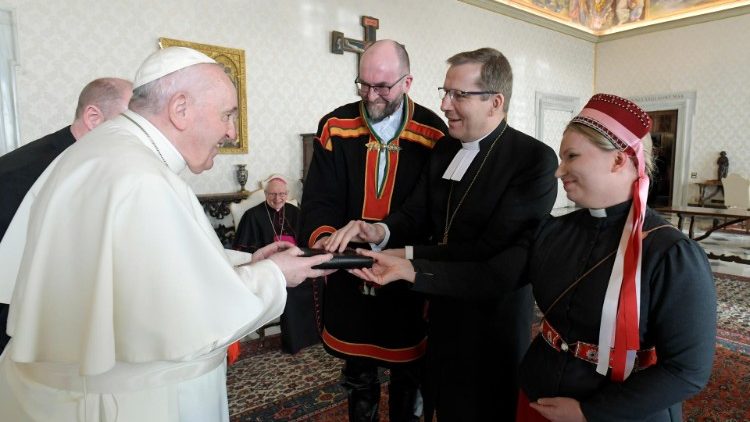 Папа встретился с экуменической делегацией