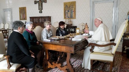 Le Pape aux instituts séculiers: rendez le monde présent dans l'Église
