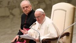 Папа Франциск на общей аудиенции в Зале Павла VI (26 января 2022 г.)