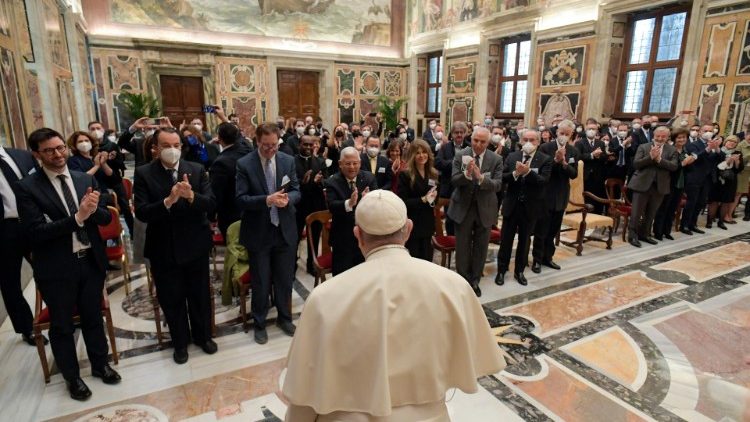 Rencontre du Pape François avec le consortium international des médias catholiques, "Catholic Fact-Checking", le 28 janvier 2022.