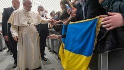 Papież: wołanie o pokój i powstrzymanie przemocy na Ukrainie 