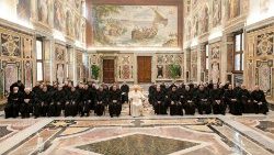Le jeudi 17 mars 2022, en salle Clémentine au Vatican les participants du 56ème chapitre général de l'Ordre des augustins récollets ont été reçus par le Pape François. 