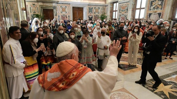 Pope with delegation of indigenous peoples of Canada in the Vatican